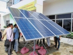Điện năng lượng mặt trời: Vừa dùng vừa bán ở TP. HCM