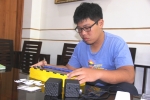 Máy “xóa mù chữ” bằng năng lượng mặt trời